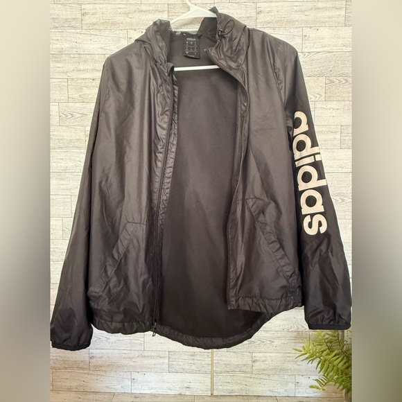 Adidas Lightweight Black Jacket (Adult Small) - Picture 2 of 6